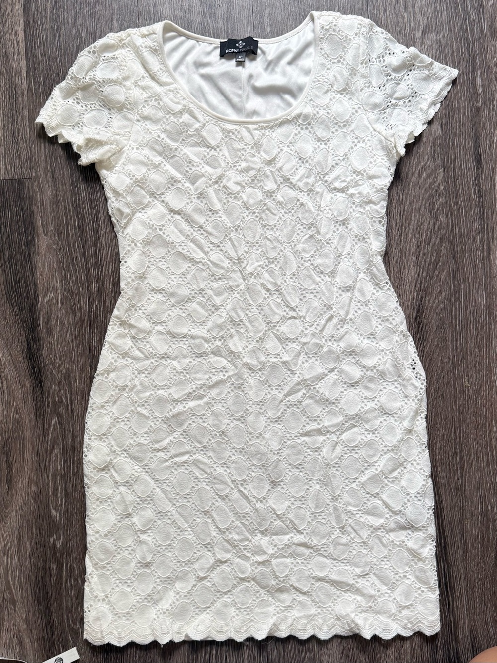 Ronni Nicole Ivory Lace Short-Sleeve Mini Dress